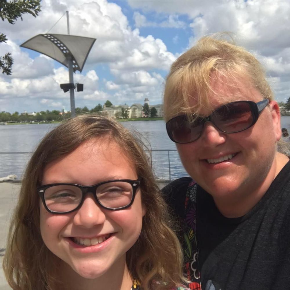 Meet your Posher, Stacy